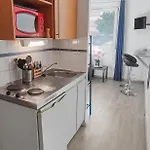 Centre De Dunkerque, Appartement Rdc, 2 Personnes, Parking Prive Dunkirk