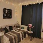 Centre De Dunkerque, Appartement Rdc, 2 Personnes, Parking Prive
