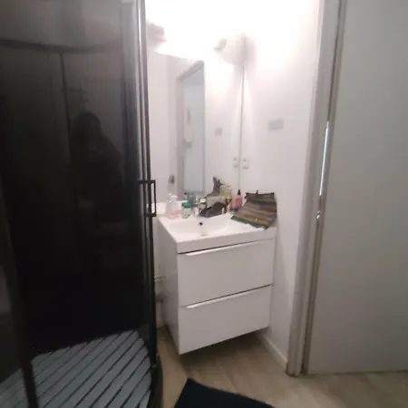 Appartement Dunkerque Centre Au Rdc, 2 Personnes, Parking Prive Duinkerke