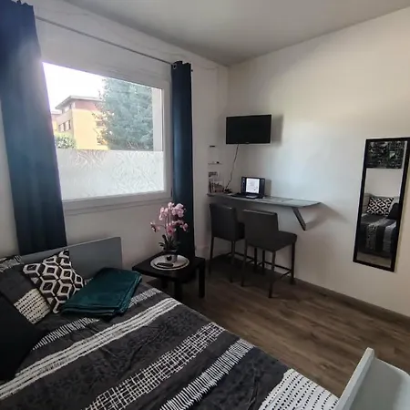 Appartement Dunkerque Centre Au Rdc, 2 Personnes, Parking Prive Appartement Duinkerke