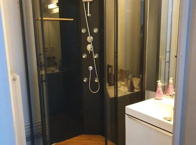 Centre De Dunkerque, Appartement Rdc, 2 Personnes, Parking Prive Dunkirk