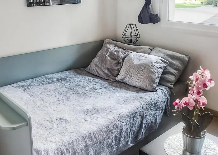 Centre De Dunkerque, Appartement Rdc, 2 Personnes, Parking Prive Lejlighed *