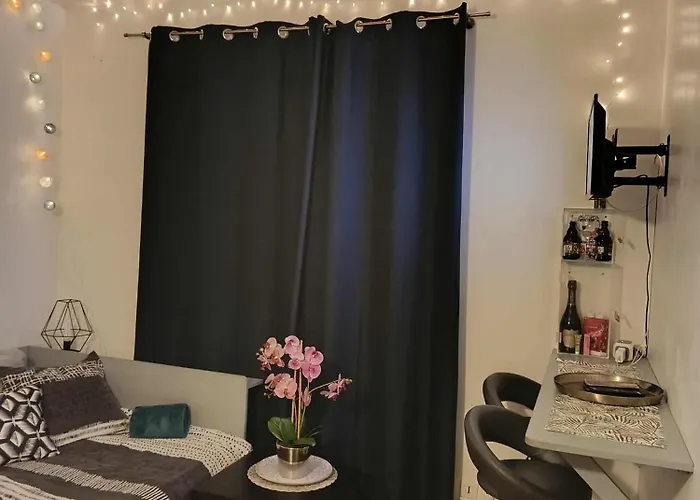 Lejlighed Centre De Dunkerque, Appartement Rdc, 2 Personnes, Parking Prive *